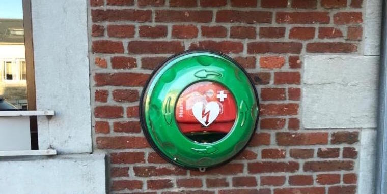 défibrillateur.jpg